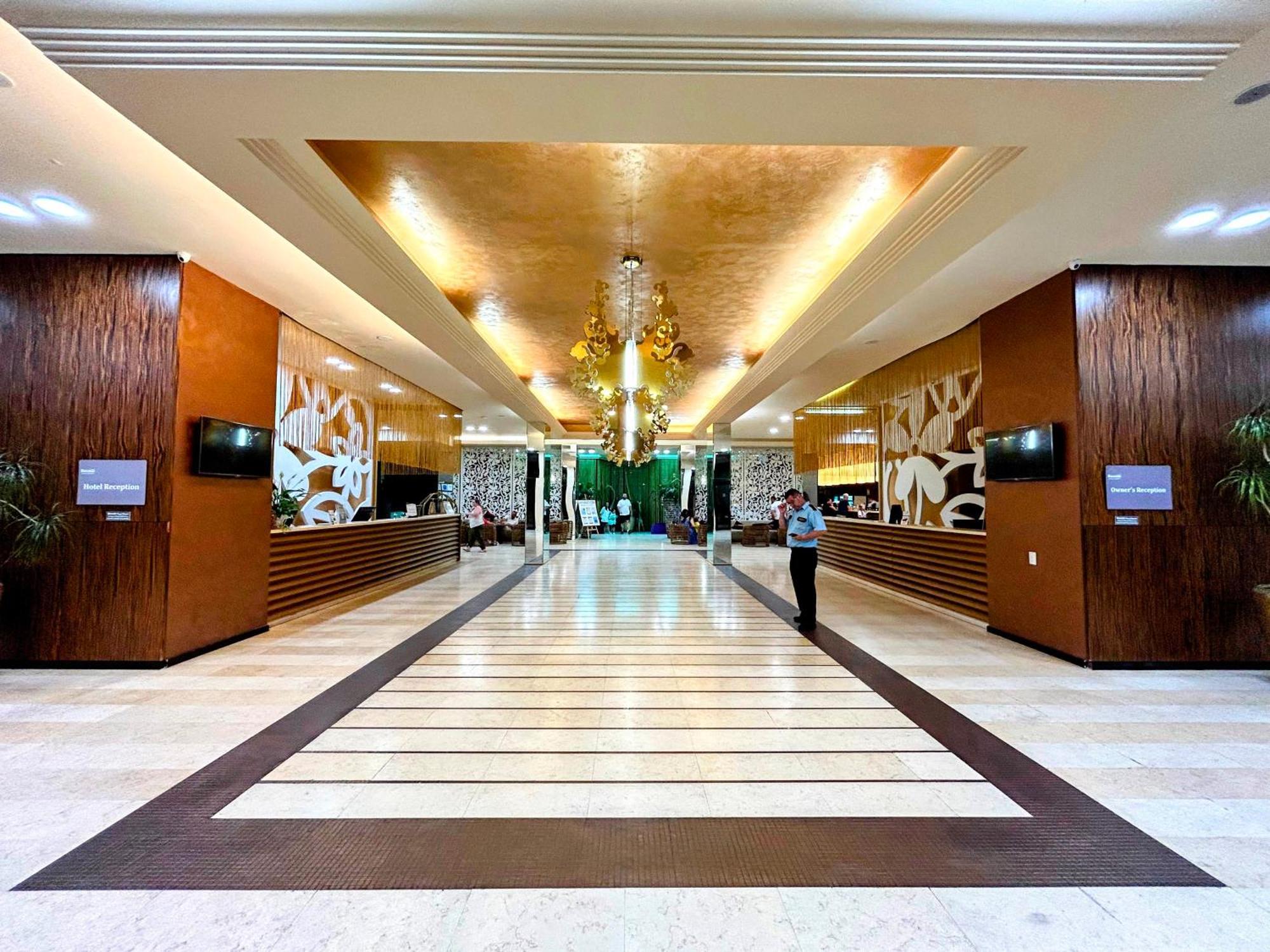 Royal Beach Premium ساني بيتش المظهر الخارجي الصورة